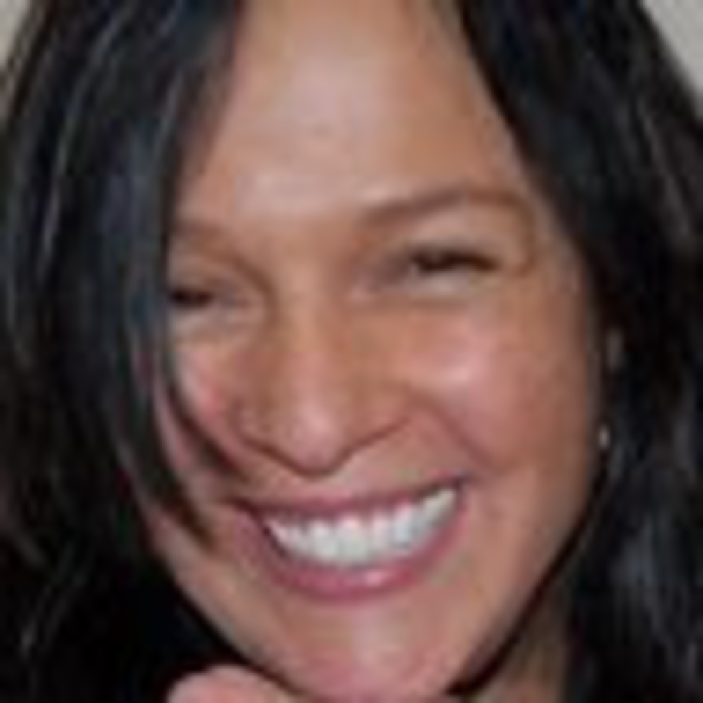 Meet your Posher, Yvette